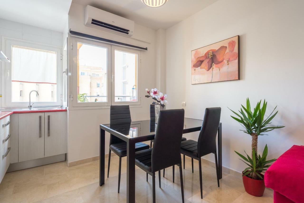 Apartamento Ventura Rodriguez 39 Malaga Bagian luar foto